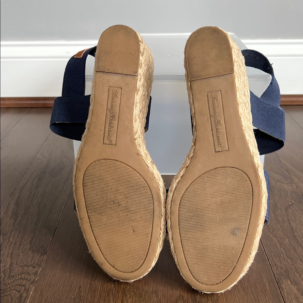 Tommy Bahama Sakura Espadrille Wedges - Picture 9 of 11